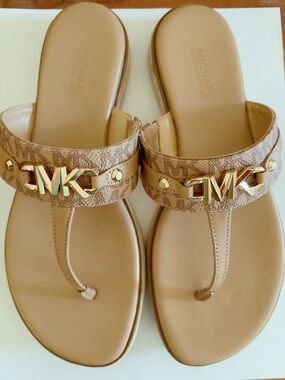 Michael Kors sandal